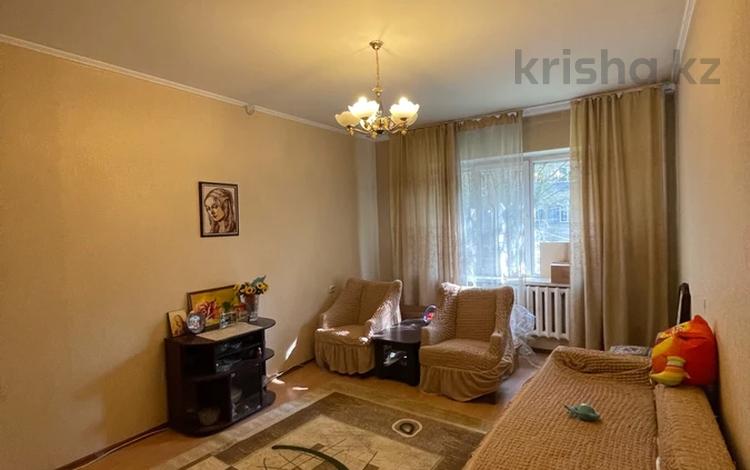 2-комнатная квартира, 49.1 м², 1/5 этаж, мкр Айнабулак-4