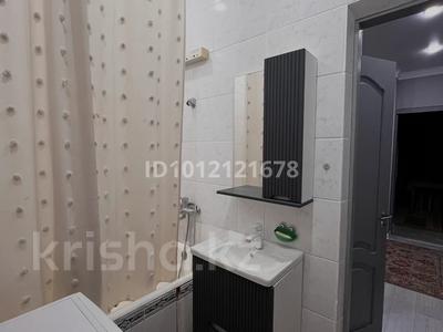 3-бөлмелі пәтер · 60 м² · 4/5 қабат, Абая 127 — Обл. Акимат, бағасы: 200 000 ₸ в Таразе