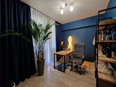 4-комнатная квартира · 85 м² · 1/5 этаж, мкр Алмагуль — Жарокова- Дунаевского за 69.5 млн ₸ в Алматы, Бостандыкский р-н