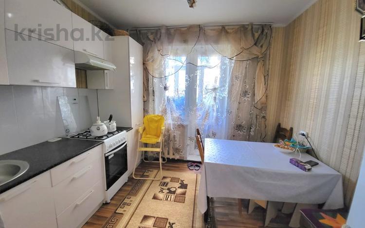 2-бөлмелі пәтер · 60.5 м² · 5/6 қабат, Победы 104, бағасы: 28 млн ₸ в Костанае — фото 4