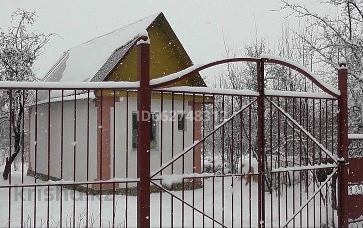 Дача · 2 комнаты · 30 м² · 8 сот., Земляничная 10 за 13.8 млн 〒 в Есик — фото 2