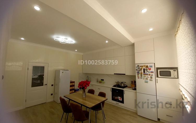 2-бөлмелі пәтер · 100 м² · 1 қабат, Алтын орда ш/а., Мангилик, бағасы: 260 000 ₸ в Актобе, мкр. Алтын орда — фото 2
