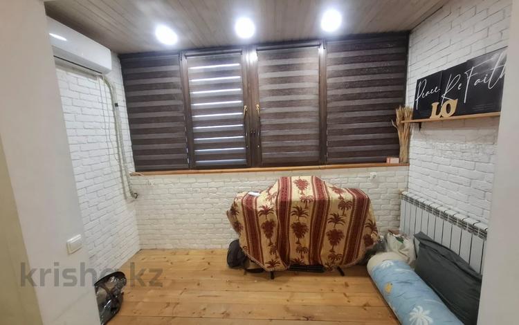 2-бөлмелі пәтер · 46 м² · 10/10 қабат, мкр Аксай, Б. Момышулы 25, бағасы: 30.5 млн ₸ в Алматы, Ауэзовский р-н — фото 2