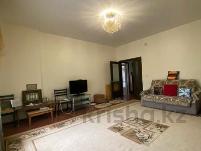 Продажа квартир в Мангистауской обл.: 2-комнатная квартира · 69 м² · 2/5 этаж, 15-й мкр 64 за 24 млн 〒 2-комнатная квартира · 69 м² · 2/5 этаж, 15-й мкр 64 за 24 млн 〒 в Актау