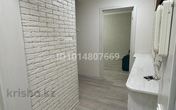 2-бөлмелі пәтер · 43 м² · 2/4 қабат, №11 ш/а. 9а, бағасы: 34.5 млн ₸ в Алматы, Ауэзовский р-н — фото 3