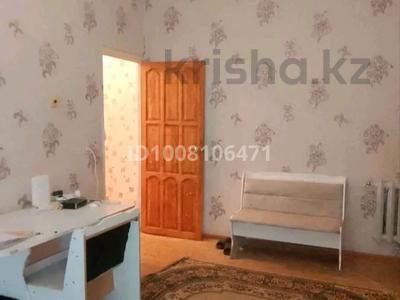 1-бөлмелі пәтер · 37 м² · 4/5 қабат, Алатау ш/а. 14, бағасы: 8.8 млн ₸ в Таразе, мкр Алатау