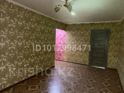 2-бөлмелі пәтер · 50 м² · 5/5 қабат, мкр Жайлау 21, бағасы: 110 000 ₸ в Таразе