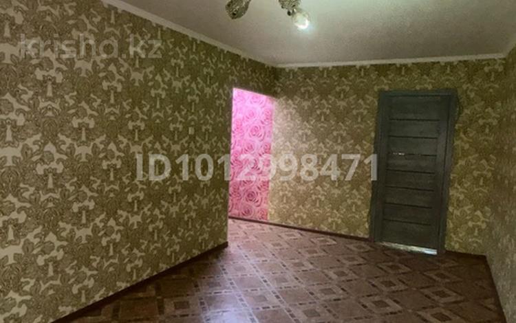 2-бөлмелі пәтер · 50 м² · 5/5 қабат, мкр Жайлау 21, бағасы: 110 000 ₸ в Таразе — фото 2