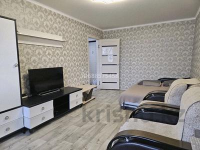 1-комнатная квартира · 30 м² · 4/5 этаж, мкр 5, Абилкайыр хана 67Б — Молдагуловой, Космос, Стадион за 10 000 〒 в Актобе