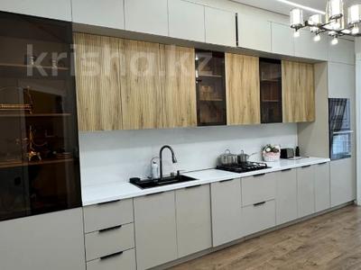 3-комнатная квартира · 105.9 м² · 6/9 этаж, мкр. Алтын орда за 53 млн ₸ в Актобе