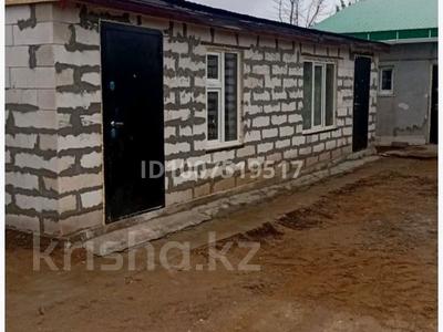 Часть дома · 1 комната · 35 м², мкр. Зачаганск пгт — Селекционный ост Поссовет12 школ Садик жакын. Жанадан Времянка 1 ком за 60 000 〒 в Уральске