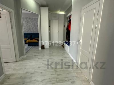 3-бөлмелі пәтер · 80 м² · 12/14 қабат, 16-й мкр 70/1, бағасы: 270 000 ₸ в Актау