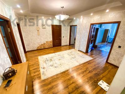 3-комнатная квартира · 131.1 м² · 7/9 этаж, Бактыгерея Кулманова 1а за 54.5 млн ₸ в Атырау