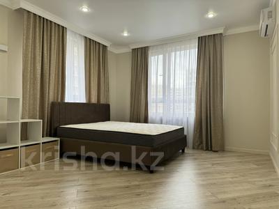 3-комнатная квартира, 85 м², 7/16 этаж, Жандосова 94А за 68 млн 〒 в Алматы, Бостандыкский р-н