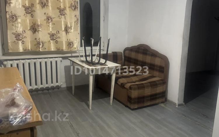2-бөлмелі пәтер · 32 м² · 4/4 қабат, №1 ш/а. 18, бағасы: 150 000 ₸ в Алматы, Ауэзовский р-н — фото 2