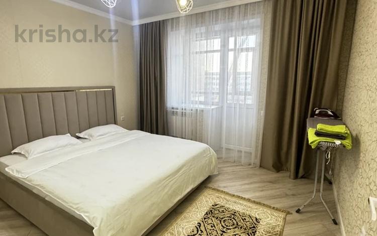 1-комнатная квартира, 57 м² по часам, Ауельбекова — Назарбаева за 2 000 〒 в Кокшетау — фото 11