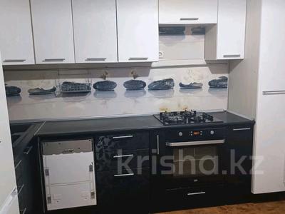 Аренда квартир в Западно-Казахстанской обл.: 2-комнатная квартира · 64 м² · 1/5 этаж · помесячно, Монкейулы 81/1 за 130 000 〒 2-комнатная квартира · 64 м² · 1/5 этаж · помесячно, Монкейулы 81/1 за 130 000 〒 в Уральске