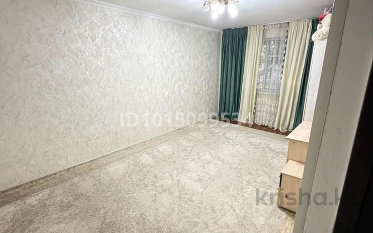 2-бөлмелі пәтер · 42 м² · 1/5 қабат, 12-шағынаудан, Шохан Уалиханов 215б, бағасы: 17 млн ₸ в Шымкенте, Енбекшинский р-н — фото 2