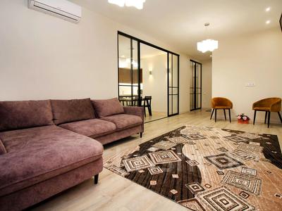 2-бөлмелі пәтер · 76 м² · 5/12 қабат, Сатпаева 133/1 — Тлендиева, бағасы: 25 000 ₸ в Алматы, Бостандыкский р-н