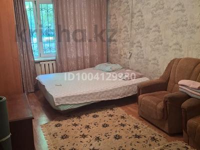 1-бөлмелі пәтер · 31 м² · 1/5 қабат, Тулеубаева 37 — Жибек жолы, за Трц Пассаж, бағасы: 220 000 ₸ в Алматы, Медеуский р-н