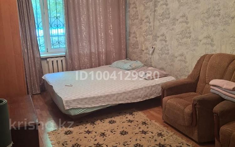 1-бөлмелі пәтер · 31 м² · 1/5 қабат, Тулеубаева 37 — Жибек жолы, за Трц Пассаж, бағасы: 220 000 ₸ в Алматы, Медеуский р-н — фото 2