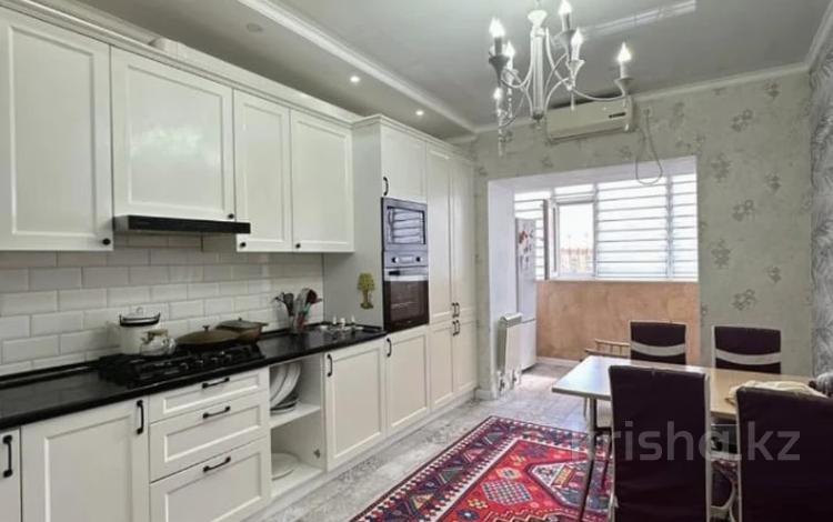 3-комнатная квартира · 90 м² · 6/9 этаж, мкр. Алтын орда за 32 млн ₸ в Актобе — фото 8
