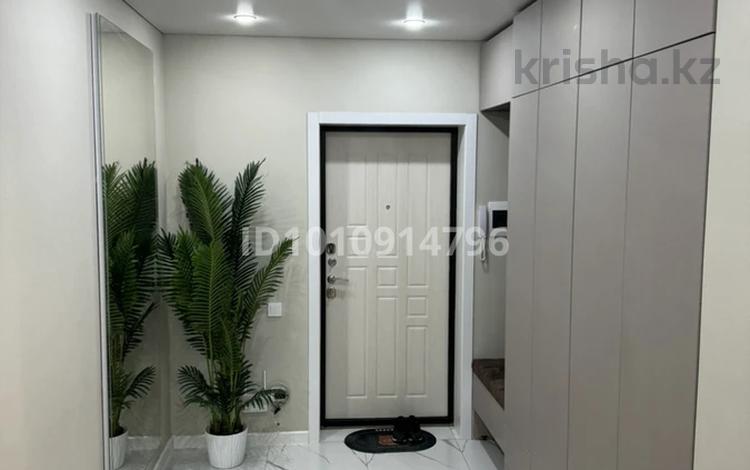 1-комнатная квартира · 60 м² · 4/9 этаж, Самал 72/3 за 16 000 ₸ в Уральске — фото 2
