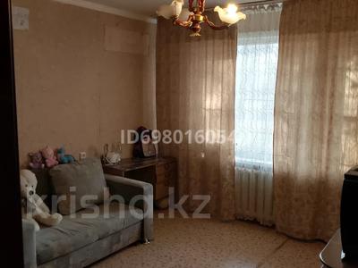 1-комнатная квартира, 30 м², 1/5 этаж, Королева 92 — Королева и Маншук Маметова за 6.5 млн 〒 в Экибастузе