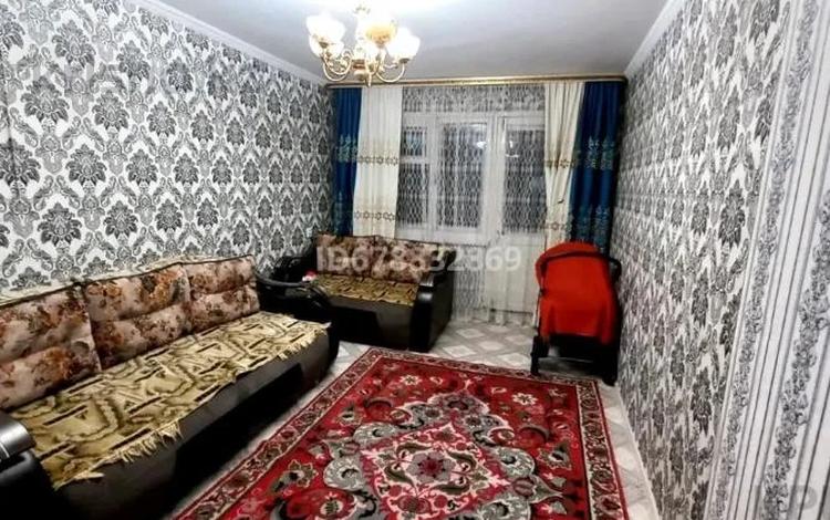 3-бөлмелі пәтер · 62 м² · 3/5 қабат, 13-шағынаудан, бағасы: 13.7 млн ₸ в Караганде, Алихана Бокейханова р-н — фото 2