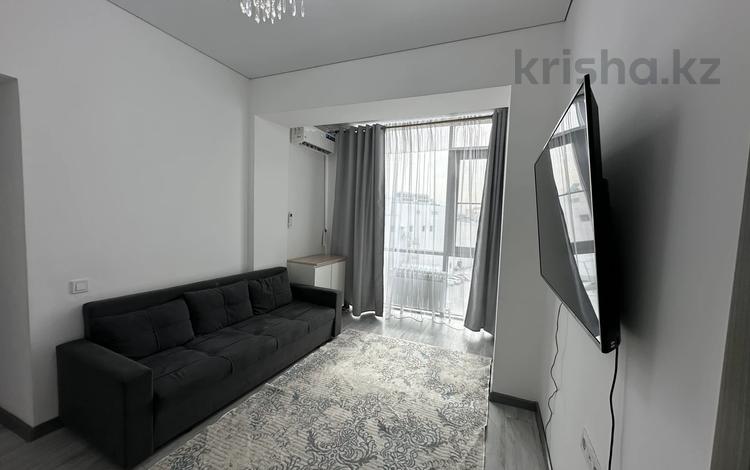 2-комнатная квартира · 55 м² · 5/17 этаж, Толе би 185А за 350 000 ₸ в Алматы, Алмалинский р-н — фото 2
