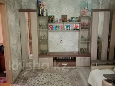 4-комнатная квартира · 63 м² · 4/5 этаж, Шухова за 20.5 млн 〒 в Петропавловске