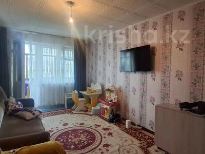 2-комнатная квартира · 44 м² · 3/5 этаж, Советская за ~ 15 млн 〒 в Петропавловске