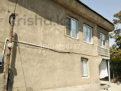 Жеке үй · 7 бөлме · 200 м² · 4 жүзд., Учительская 18 — Крытый рынок Гагарина, бағасы: 23 млн ₸ в Шымкенте, Абайский р-н