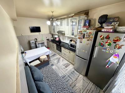 2-комнатная квартира · 61 м² · 1/5 этаж, Райымбека 502А за 32.5 млн ₸ в Алматы, Ауэзовский р-н
