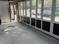 Магазины и бутики, салоны красоты, кабинеты и рабочие места · 30 м² за 450 000 ₸ в Алматы, Алмалинский р-н — фото 3