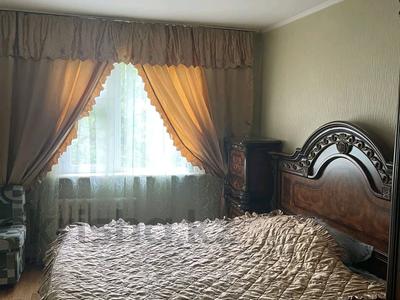 2-бөлмелі пәтер · 40 м² · 3/5 қабат, 8-шағынаудан 14 — Аскарова, бағасы: 180 000 ₸ в Шымкенте, Туран р-н