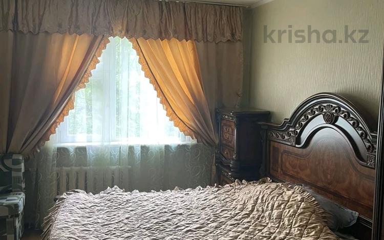 2-комнатная квартира · 40 м² · 3/5 этаж, 8-й микрорайон 14 — Аскарова за 180 000 ₸ в Шымкенте, Туран р-н — фото 2