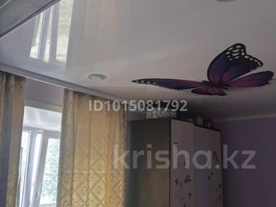 4-бөлмелі пәтер · 65 м² · 2/5 қабат, Астана 15, бағасы: 14 млн ₸ в Аксу