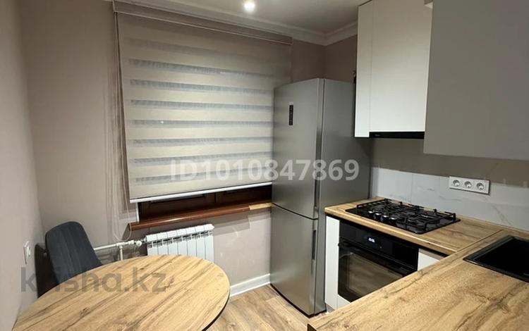 1-бөлмелі пәтер · 37 м² · 4/4 қабат, мкр Самал 6А, бағасы: 320 000 ₸ в Алматы, Медеуский р-н — фото 2