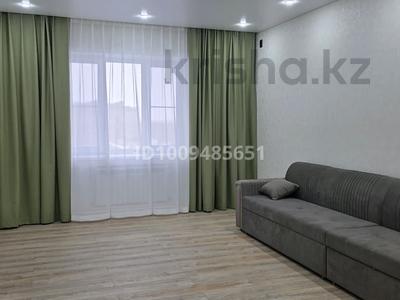 2-бөлмелі пәтер · 72 м² · 9/10 қабат, мкр. Алтын орда, Пр.А.Молдагуловой — Пр Алии Молдагуловой и Мангилик ел, бағасы: 18 000 〒 в Актобе