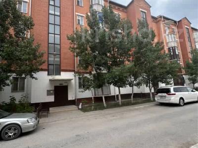 2-комнатная квартира · 57 м² · 4/5 этаж, Есімхан 19А за 18 млн 〒 в 