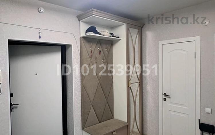 2-бөлмелі пәтер · 62 м² · 16/16 қабат, Каныша Сатпаева 55/12, бағасы: 36 млн ₸ в Усть-Каменогорске — фото 2