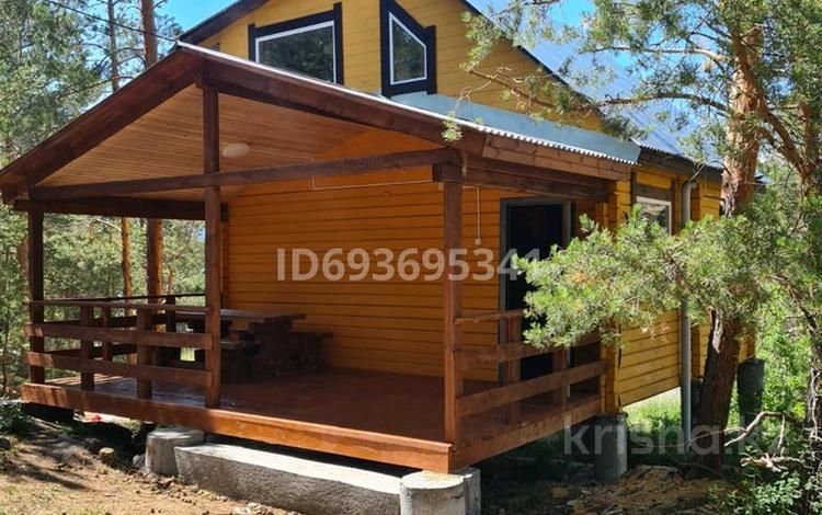 Дом · 3 комнаты · 90 м², Район базы отдыха Айна за 17 000 〒 в Новой бухтарме — фото 2