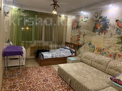 1 бөлме · 48 м² · 2/9 қабат, Тастақ-2 ш/а., Брусиловского 23 — Толе би - Брусиловского, бағасы: 90 000 ₸ в Алматы, Алмалинский р-н