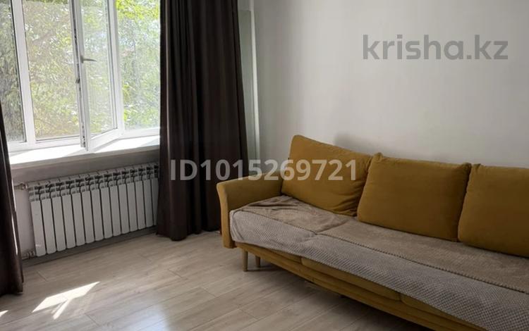 1-комнатная квартира · 34 м² · 4/5 этаж, Аймаутова — Бизнес колледж, вокзал за 11 000 ₸ в Семее — фото 2