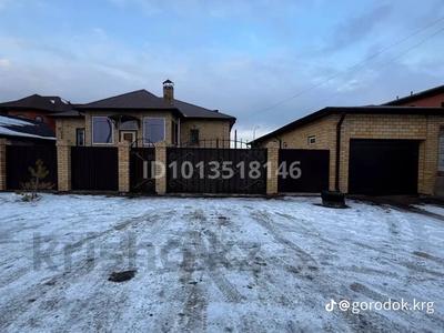Жеке үй · 4 бөлме · 140 м² · 11 жүзд., Күнгей ш/а., Мынбаева 1/4 — В доль трассы 1 ая улица, бағасы: 77 млн ₸ в Караганде, Казыбек би р-н