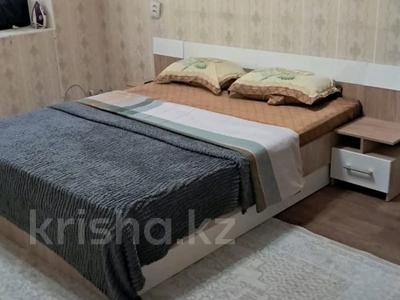 1-бөлмелі пәтер · 40 м² · 1/5 қабат, мкр 8, 101 стрелковой бригады 15, бағасы: 10 000 ₸ в Актобе