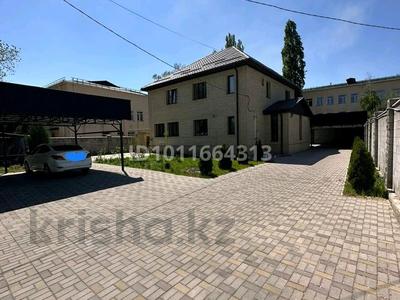 Отдельный дом · 7 комнат · 321 м² · 8.3 сот., Ажимуратова 8б — ЦЕНТР АРБАТ за 148 млн ₸ в 