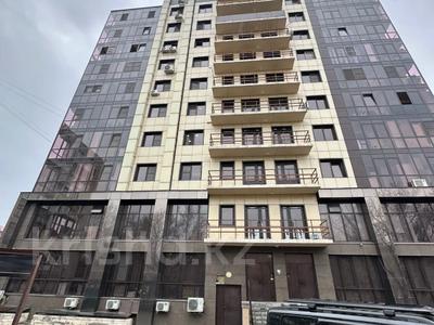 2-бөлмелі пәтер · 60 м² · 5/9 қабат, Кабанбай Батыра 152/2, бағасы: 38.9 млн ₸ в Усть-Каменогорске