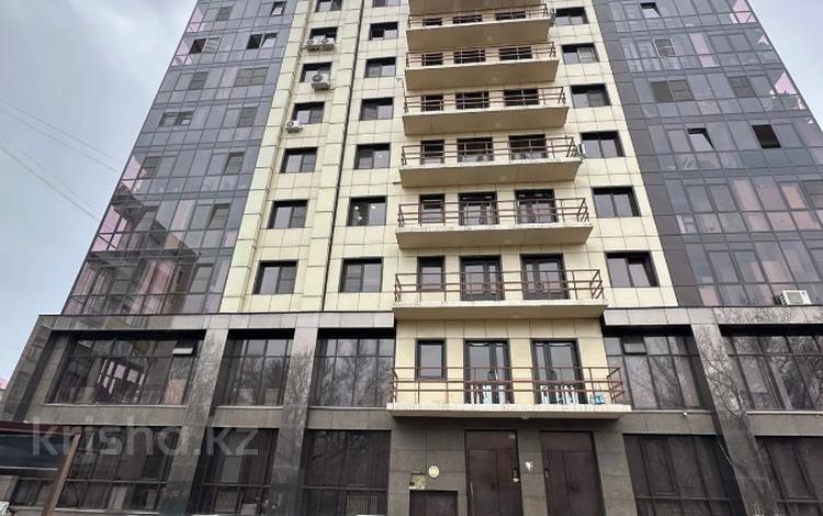 2-бөлмелі пәтер · 60 м² · 5/9 қабат, Кабанбай Батыра 152/2, бағасы: 38.9 млн ₸ в Усть-Каменогорске — фото 7